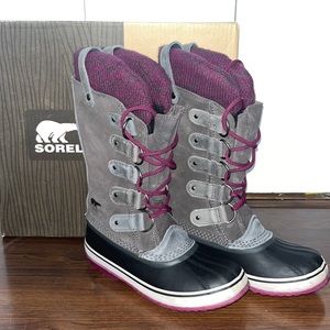 Sorel Joan of Arctic Knit Boots size 8